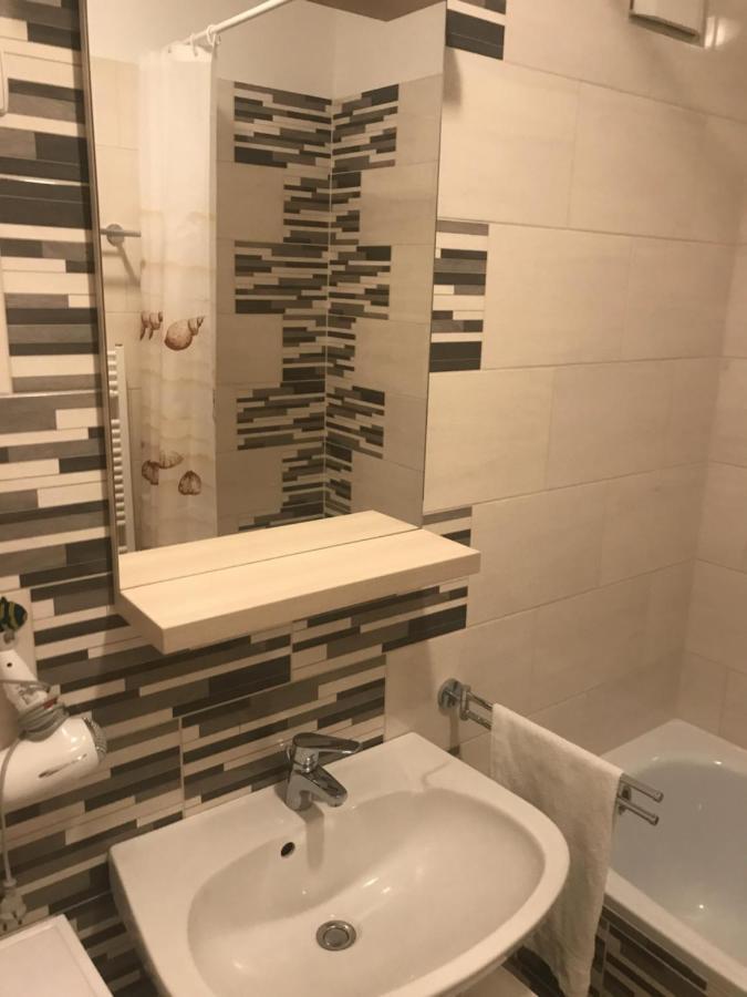 City Center Apartments Хевіз Екстер'єр фото